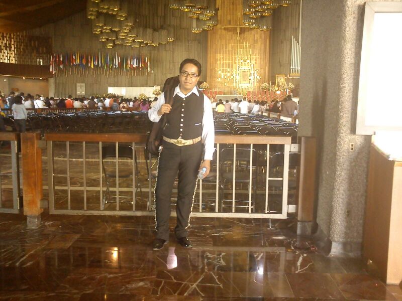 CONTRATACION DE MARIACHIS