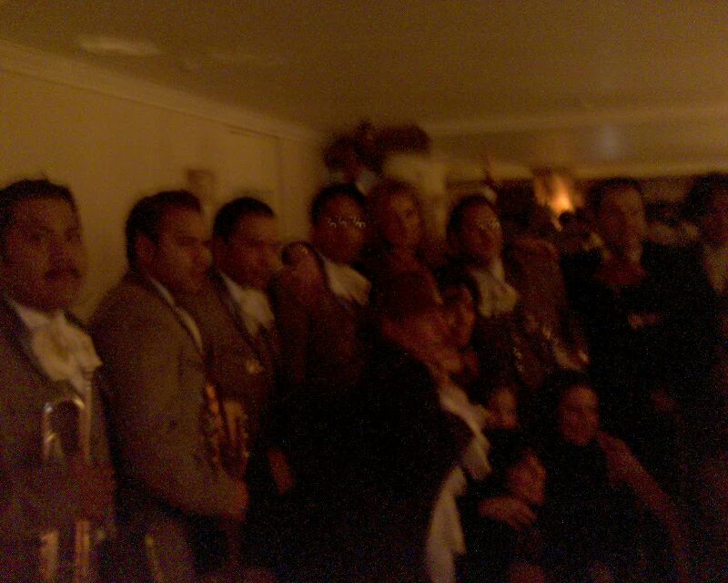 CONTRATACION DE MARIACHIS