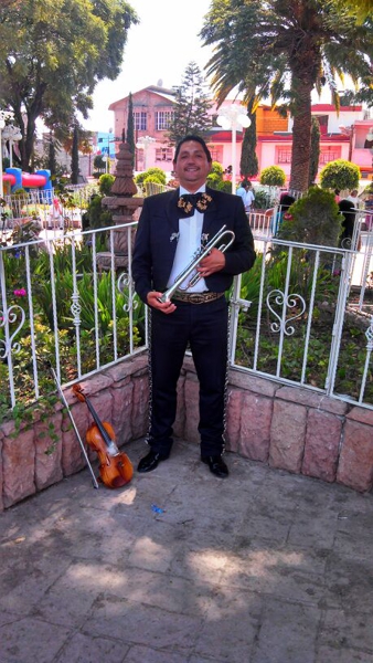 CONTRATACION DE MARIACHIS