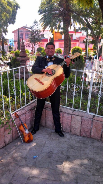 CONTRATACION DE MARIACHIS