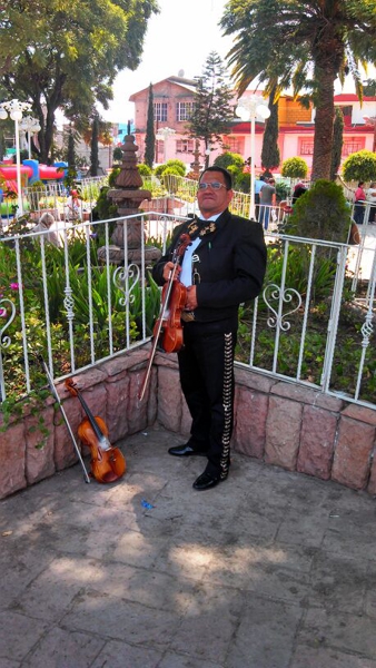 CONTRATACION DE MARIACHIS