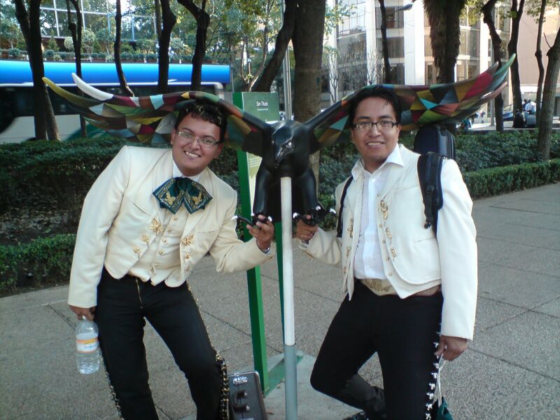 CONTRATACION DE MARIACHIS